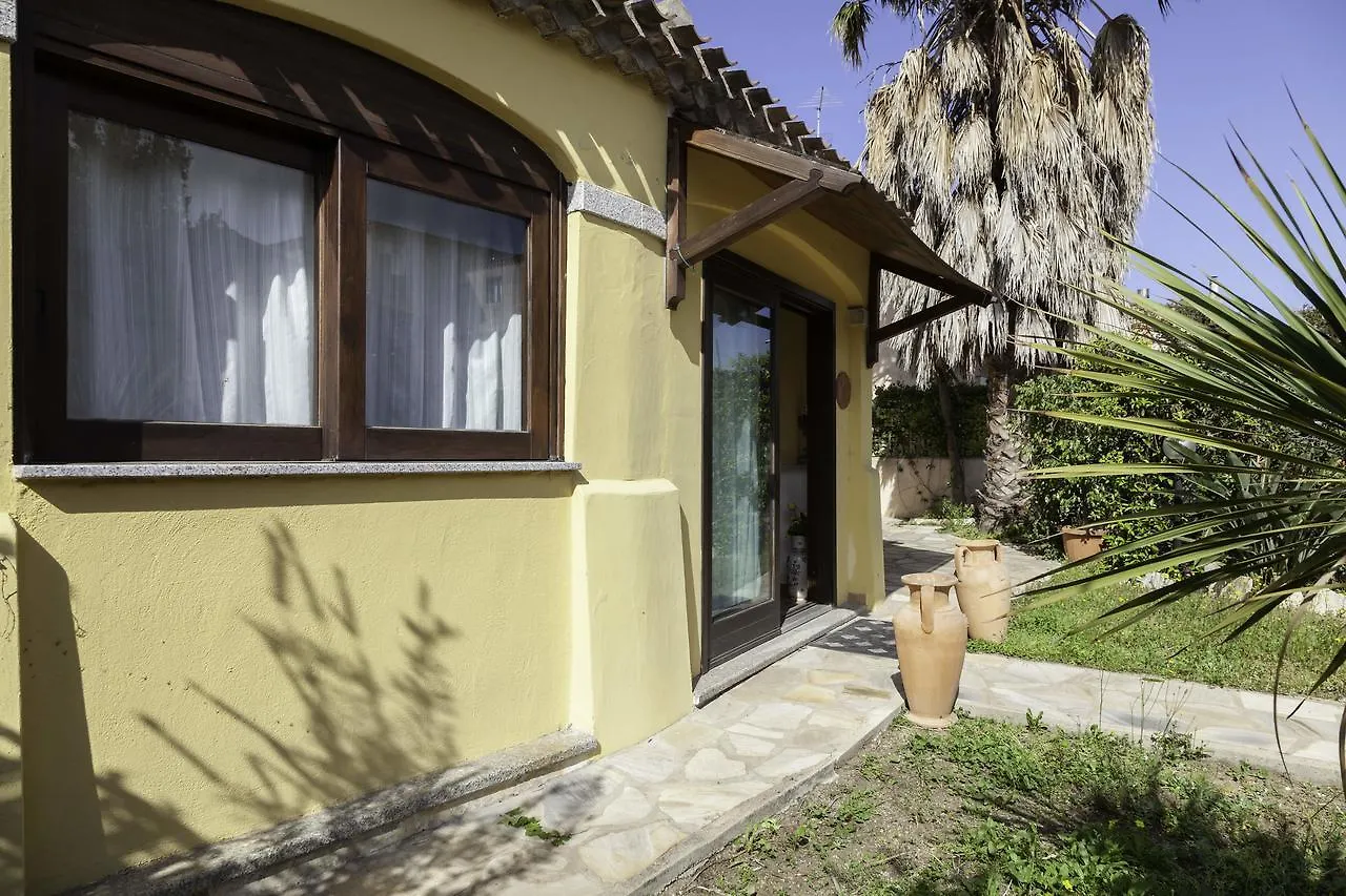 Aria Di Vacanza - Pertini Loiri Porto San Paolo