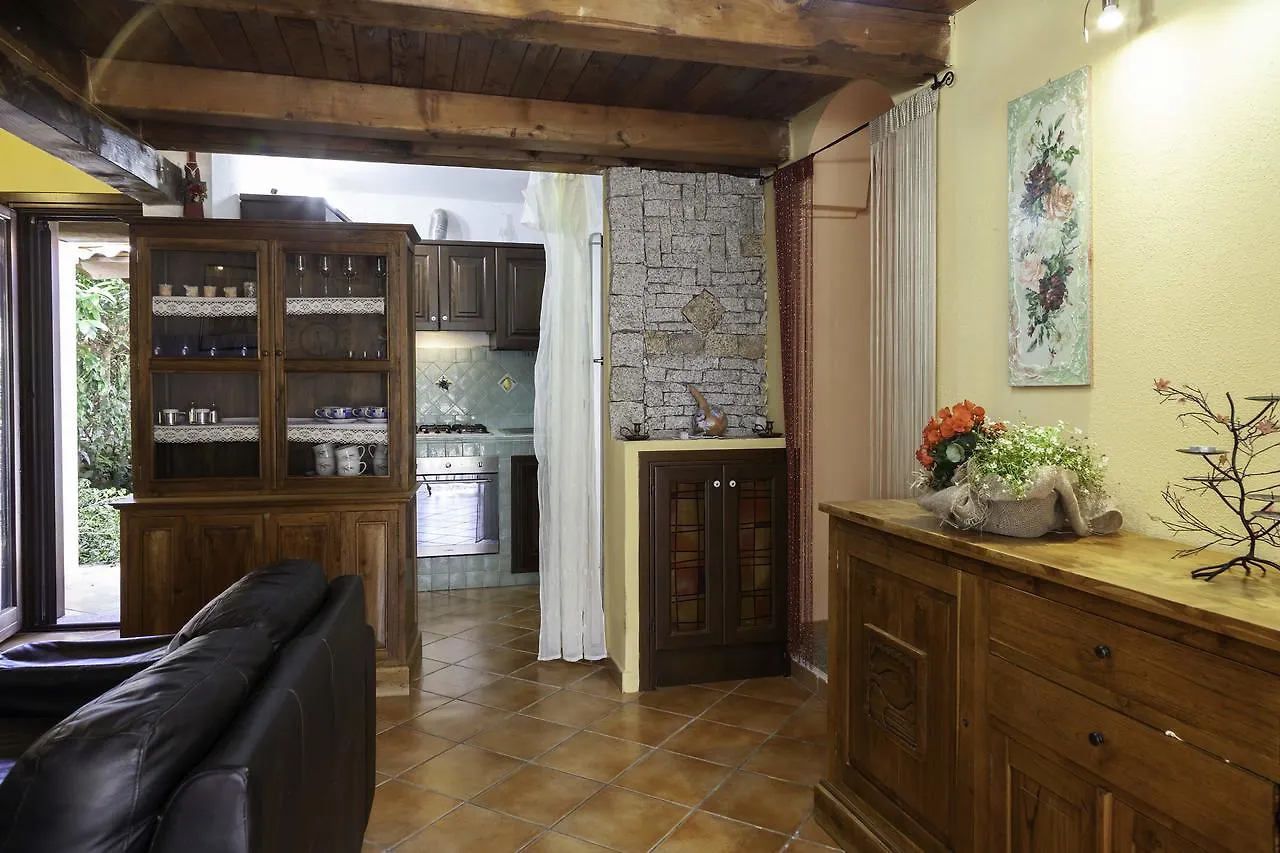 Tatil Evi Aria Di Vacanza - Pertini Loiri Porto San Paolo İtalya
